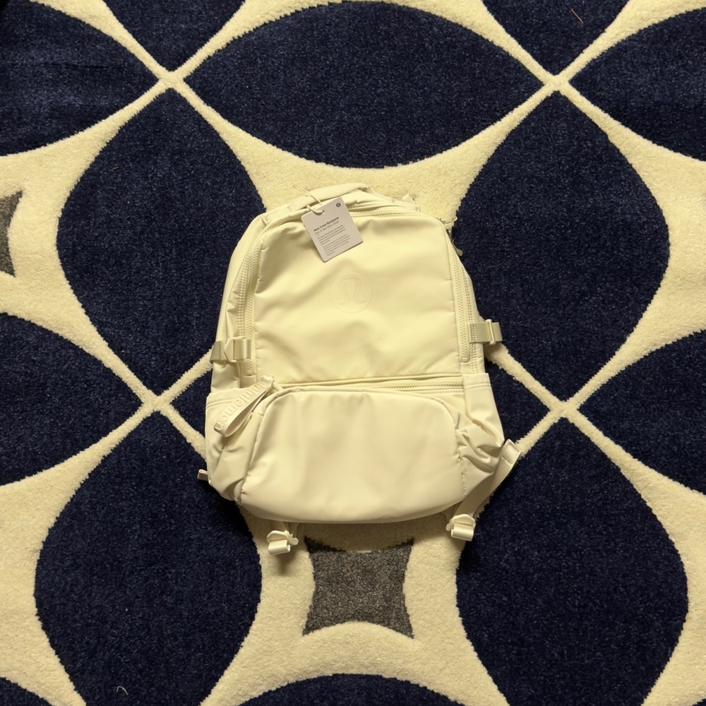lululemon New Crew Backpack 22L Updated White